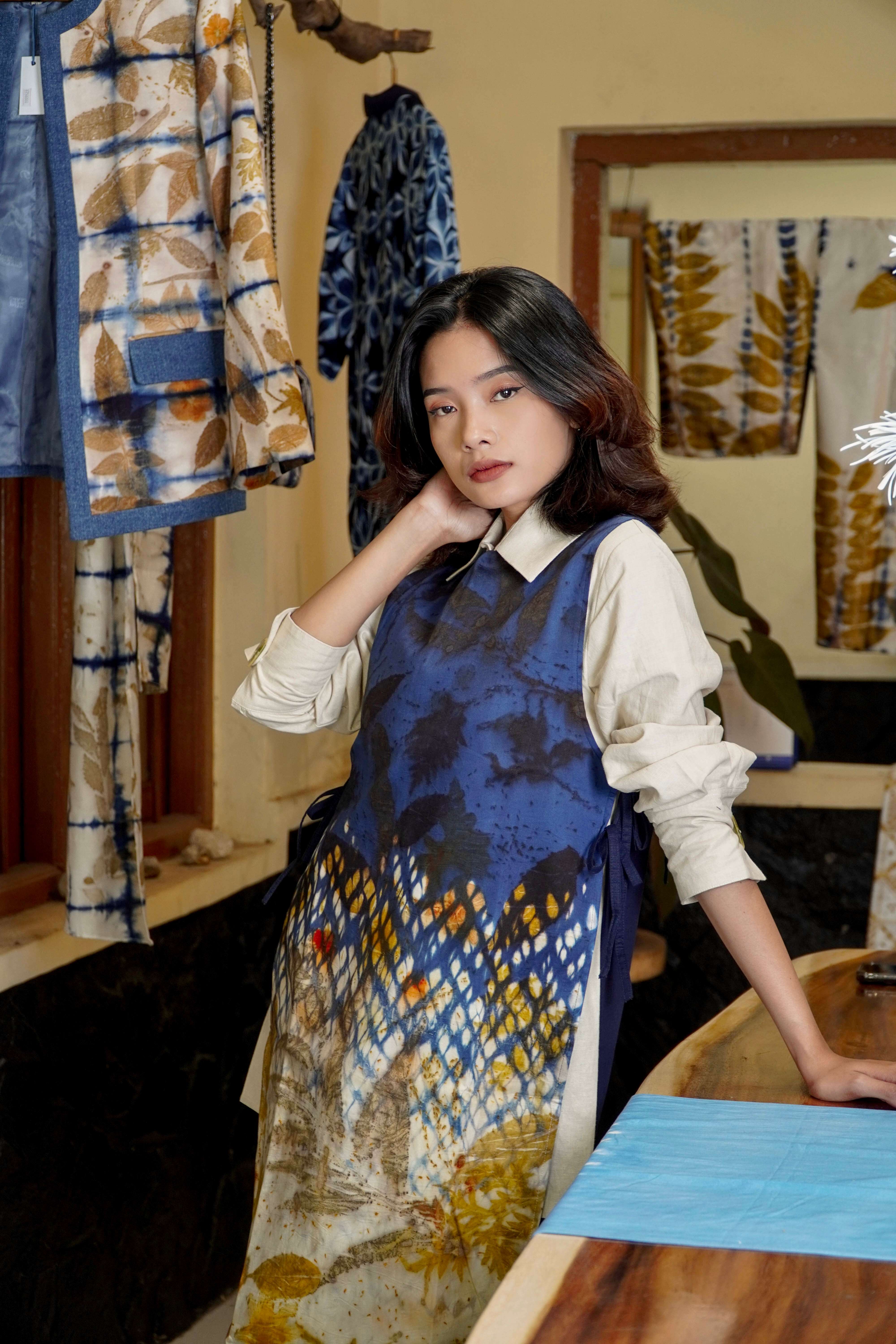 BOOLAO Ombre Vest Shibori on Ecoprint