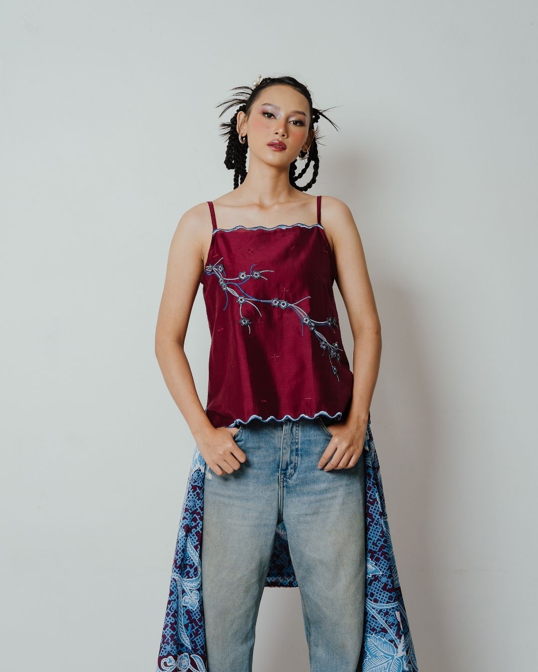 BOOLAO Camisole Sakura 3D Embroidery - Red Wine