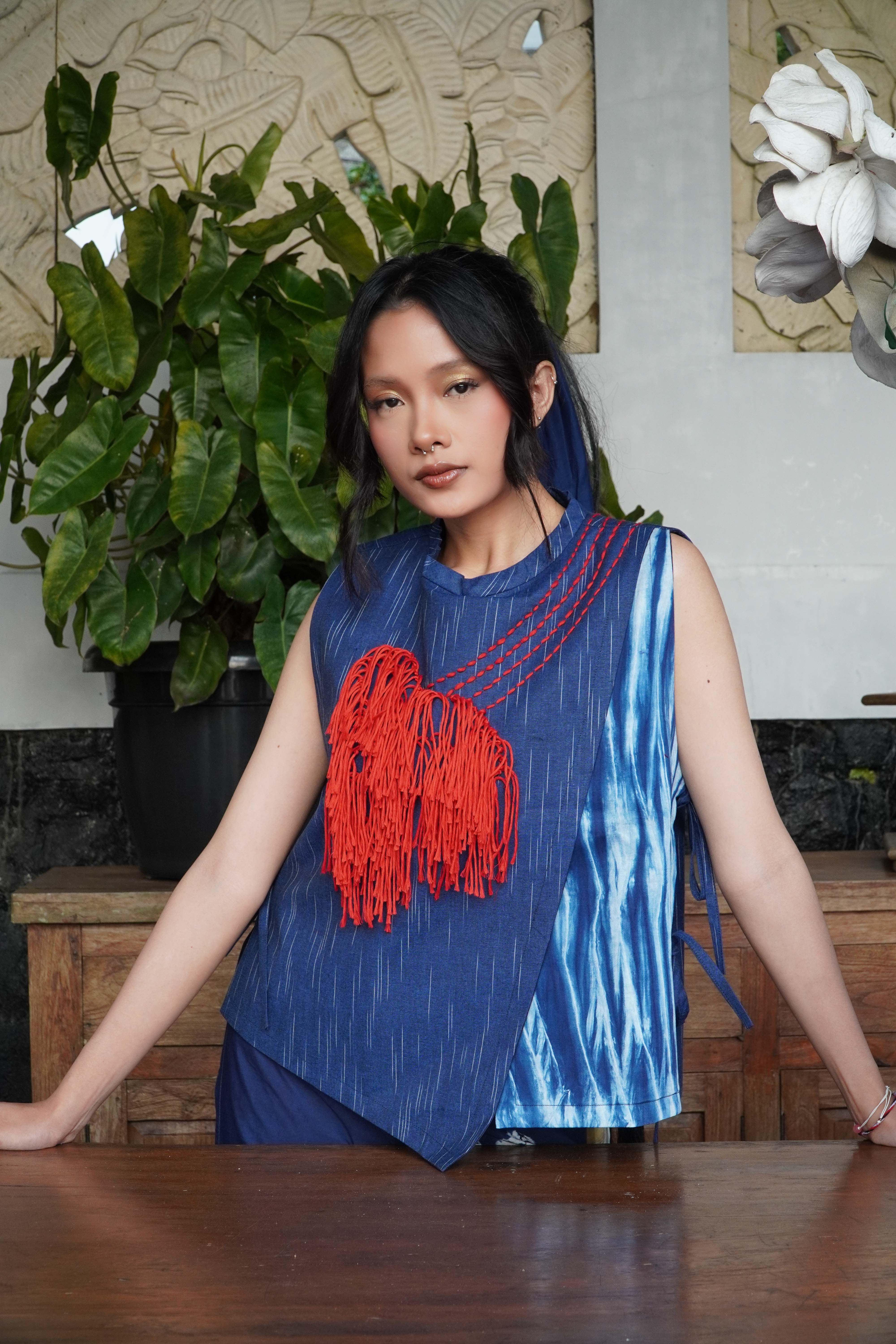 BOOLAO Asymetric Vest Shibori - Sashiko