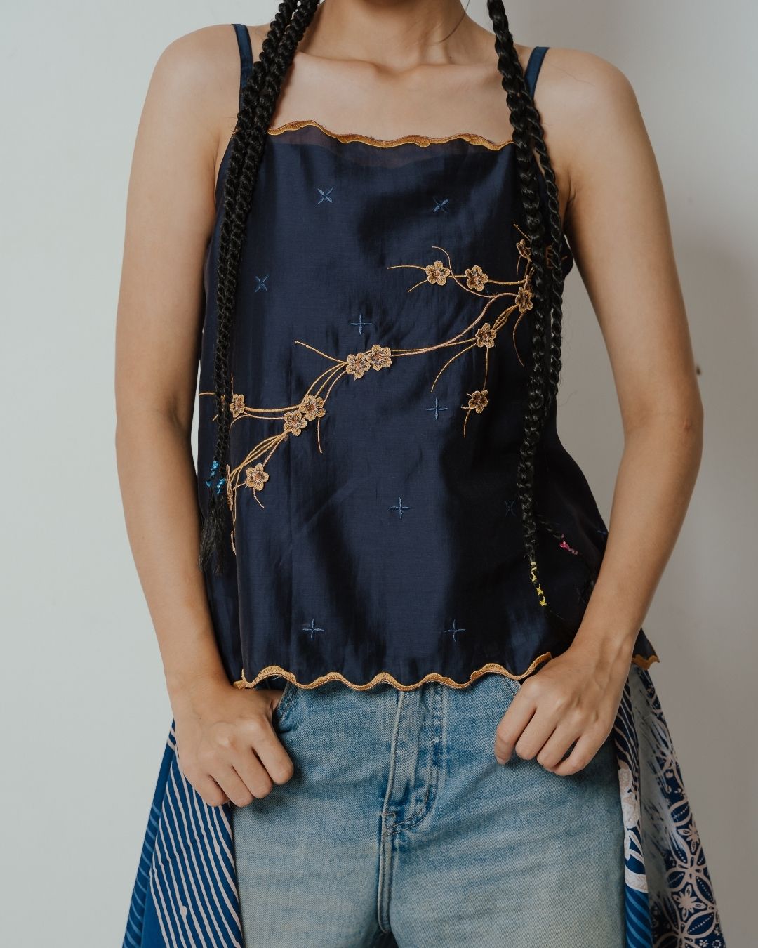 BOOLAO Camisole Sakura 3D Embroidery - Dark Blue