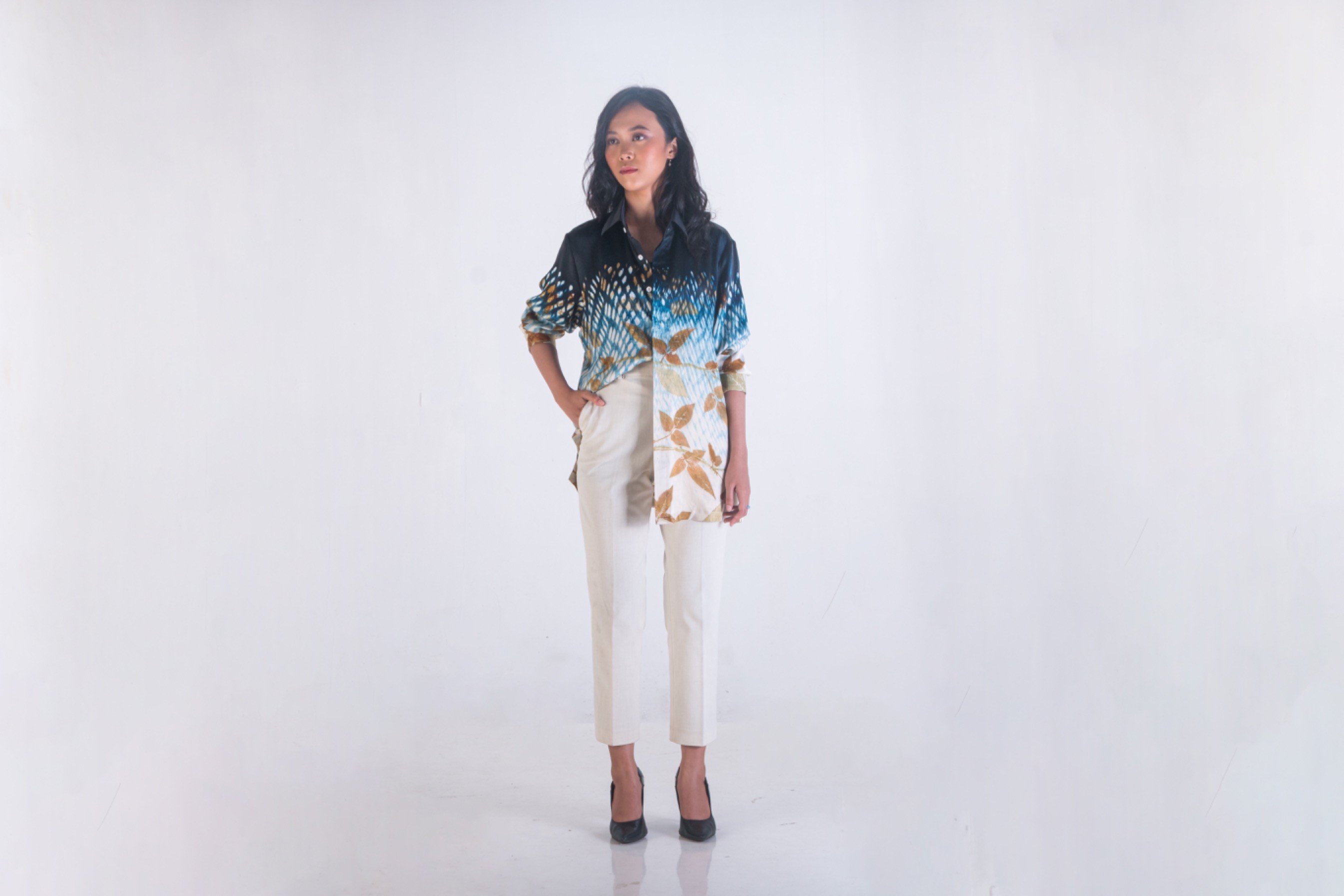 BOOLAO Kemeja Ombre Shibori on Ecoprint Silk