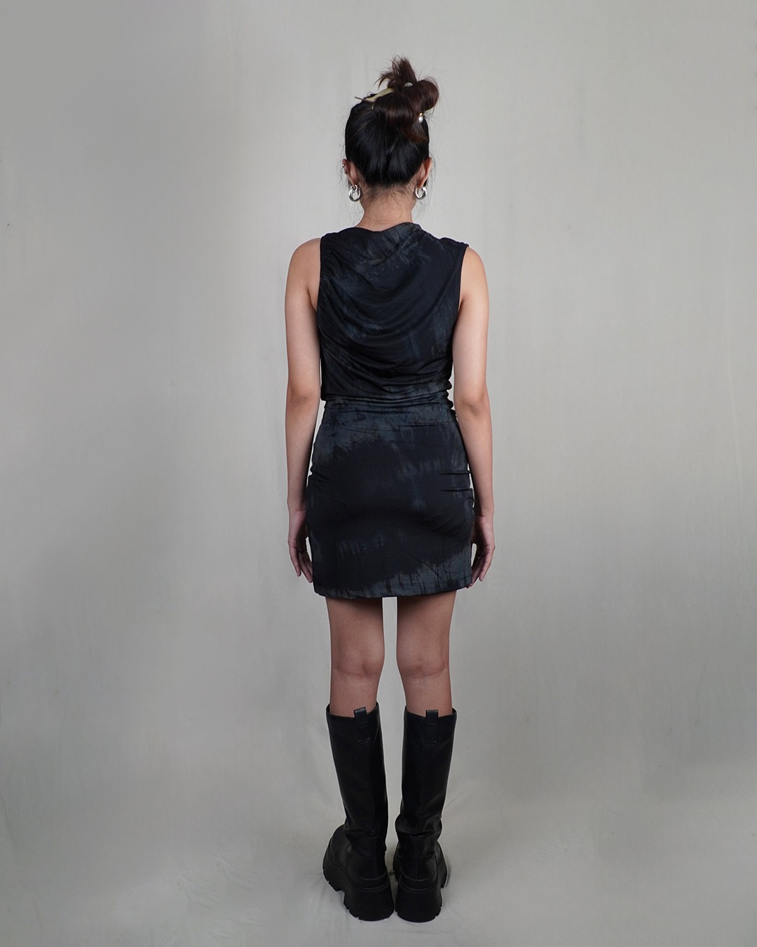 Picnic Panic Shadow Dress (Sleeveless Wrinkle Tie Dye Dress) - Short