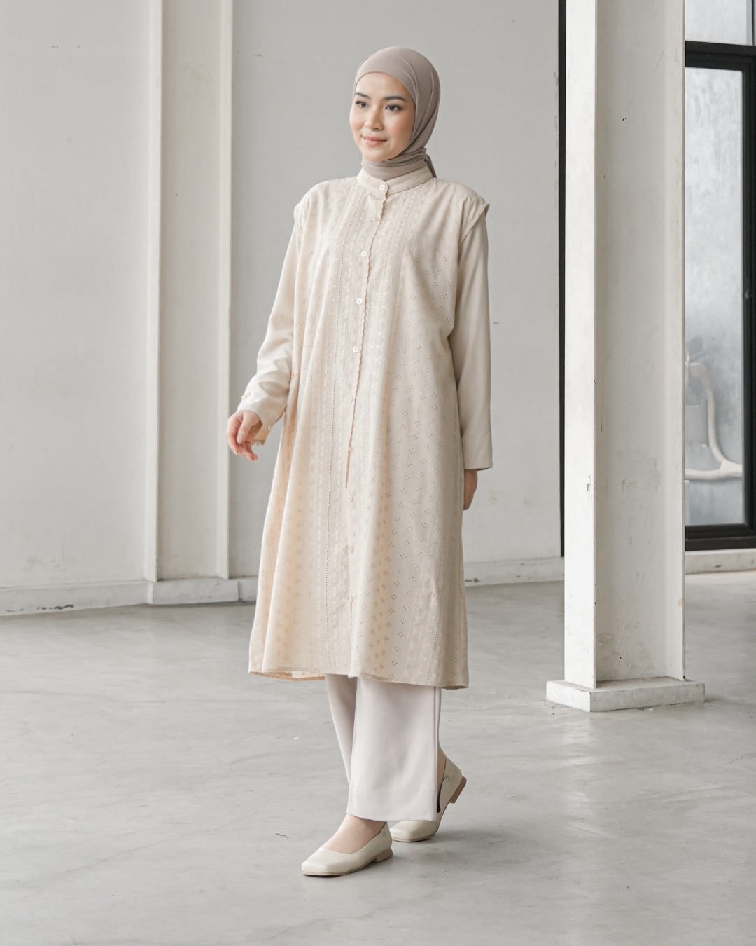 Aziza Vest