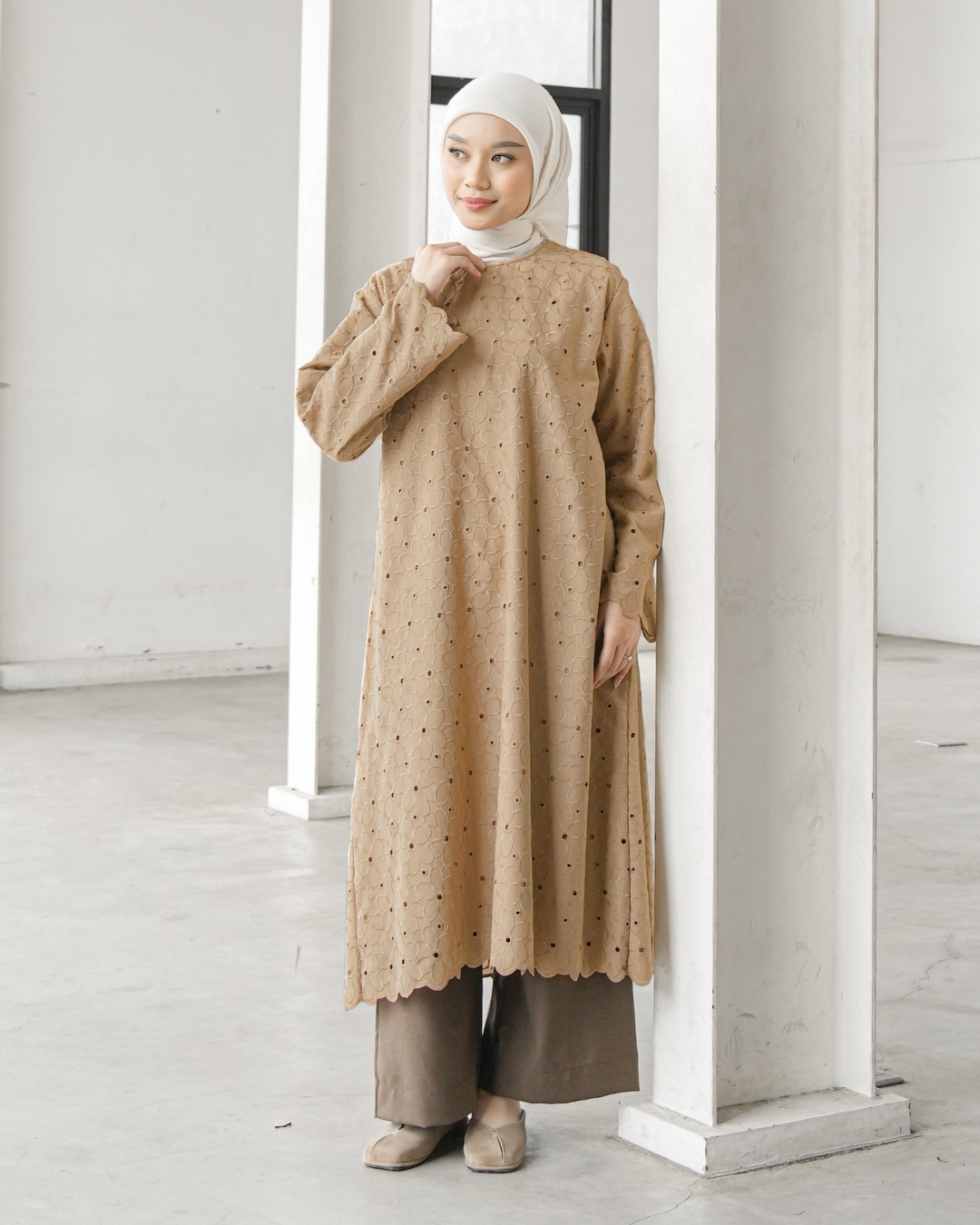 Aruna Tunik