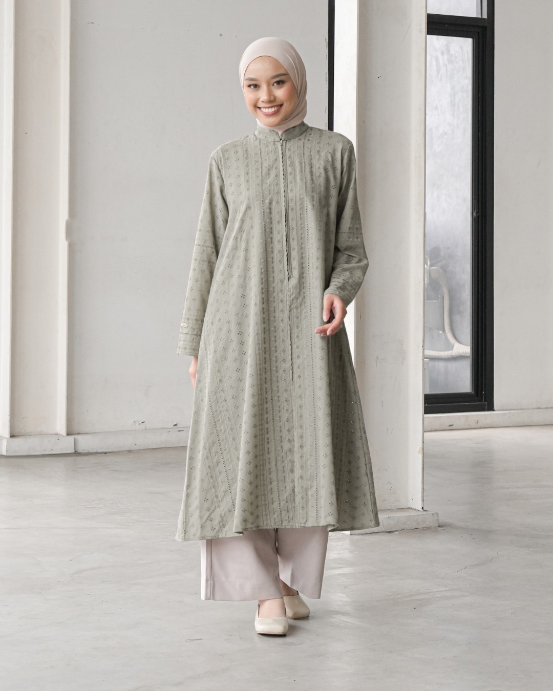 Aziza Tunik
