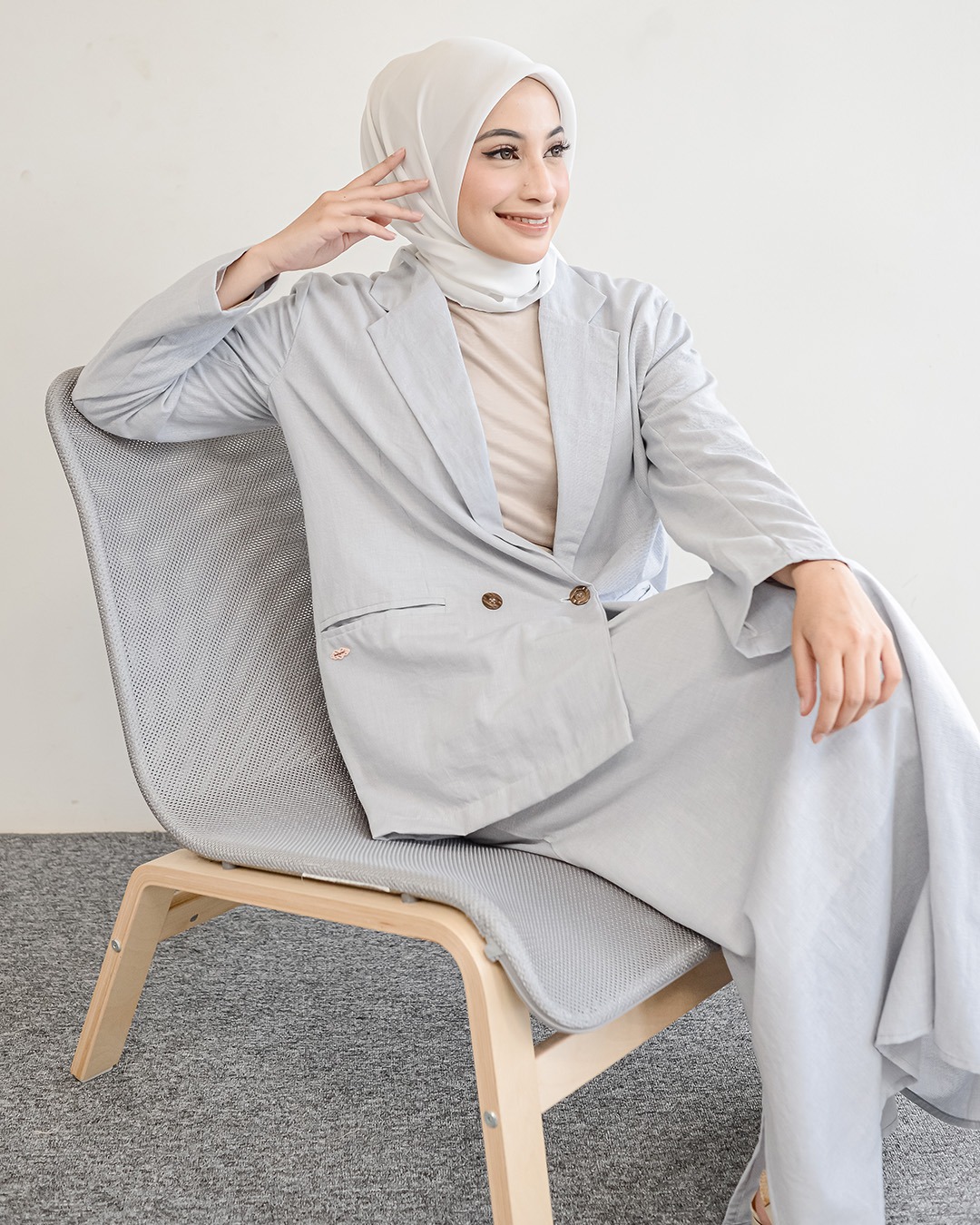 Nina Blazer
