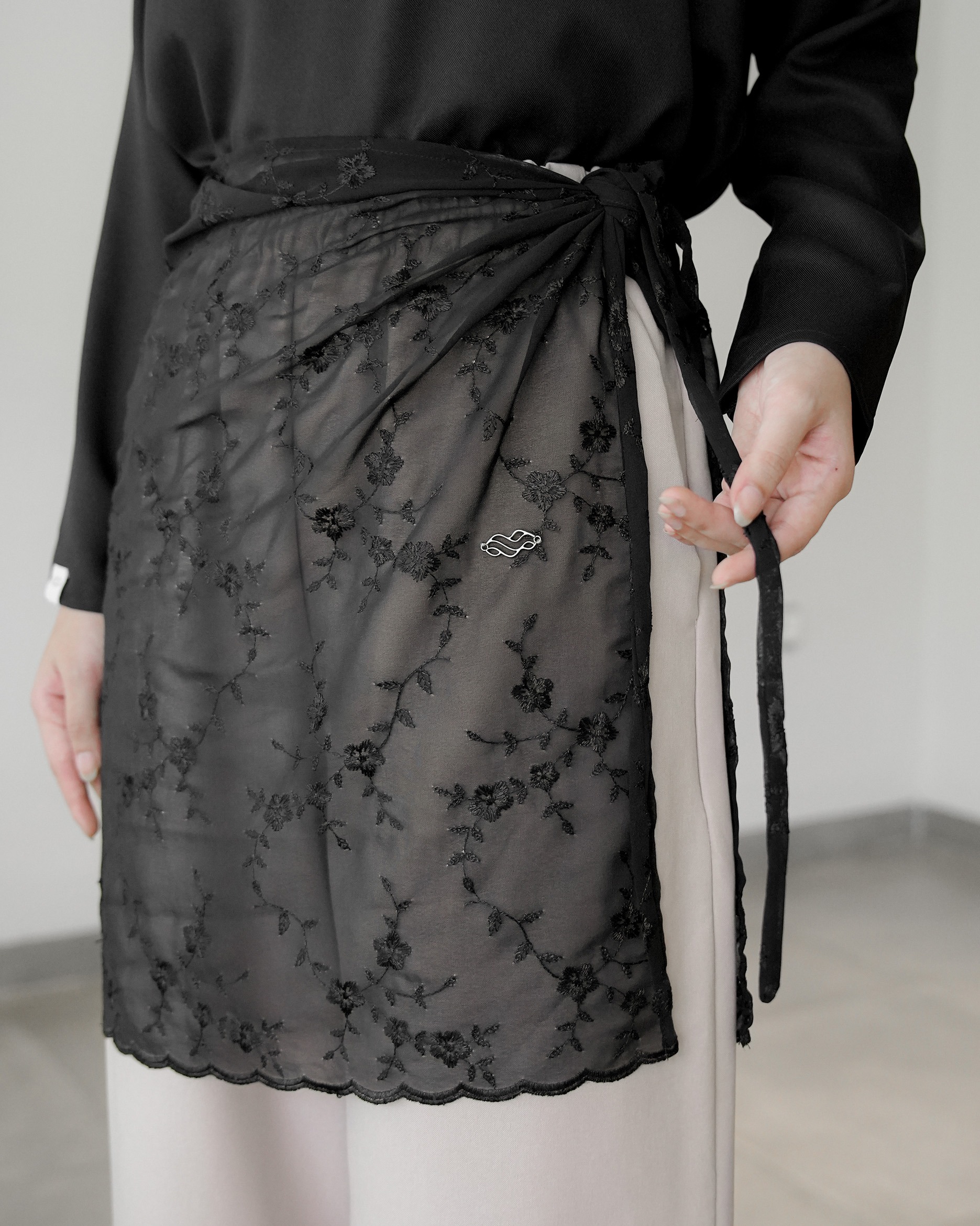 Runi Layering Skirt