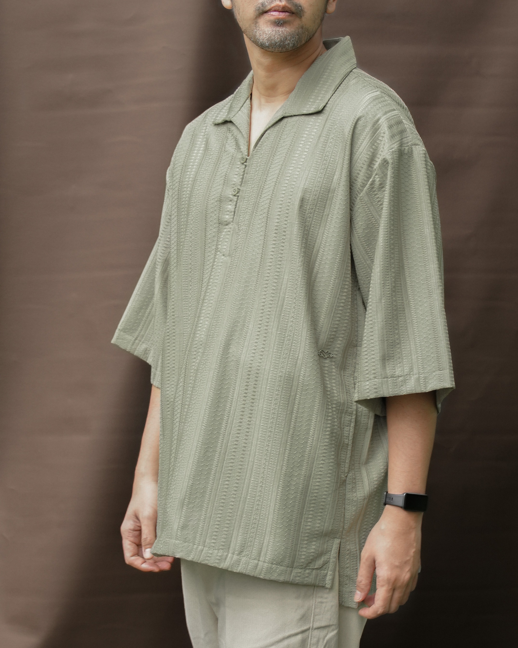 Temu: Sesama Shirt