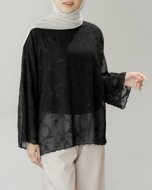 Image of Runi Blouse