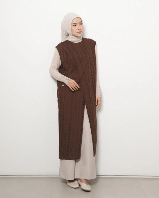 Nirmala Vest - Menyapa Kembali