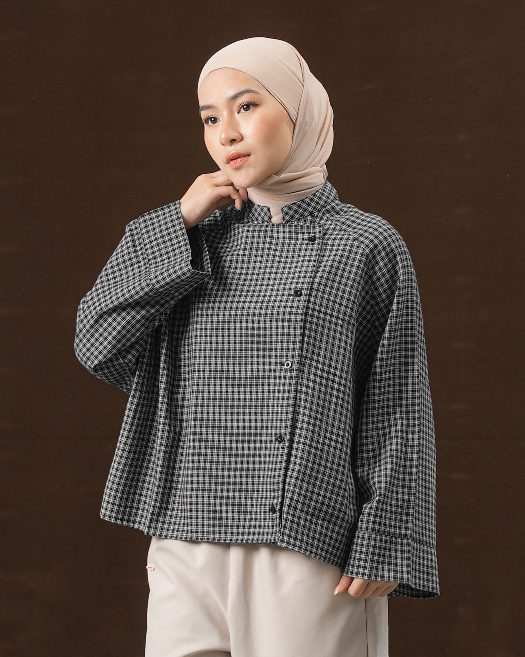 Jia Raglan Shirt - SOMEWHERE Collections