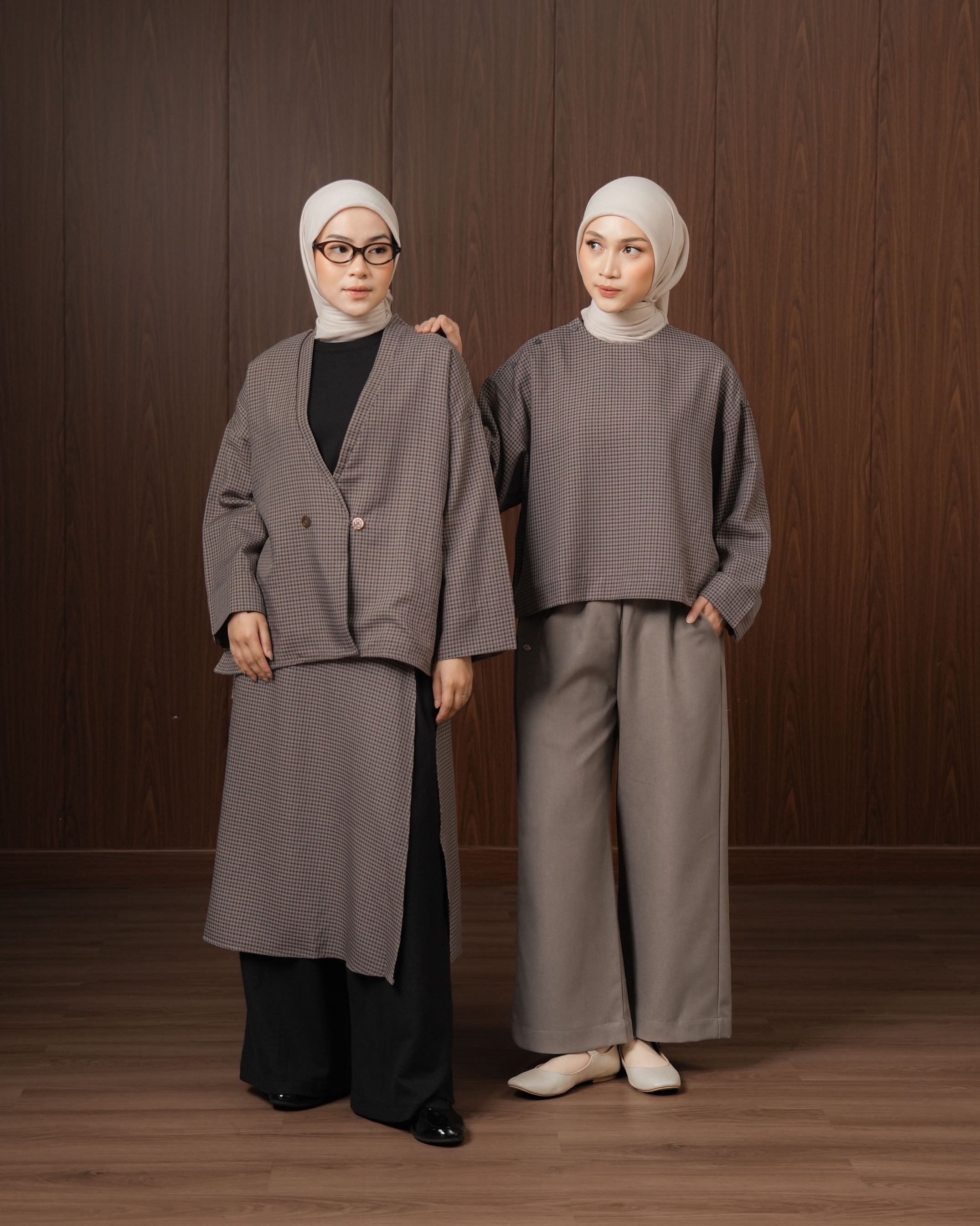 Ari Blazer - ROU Collection