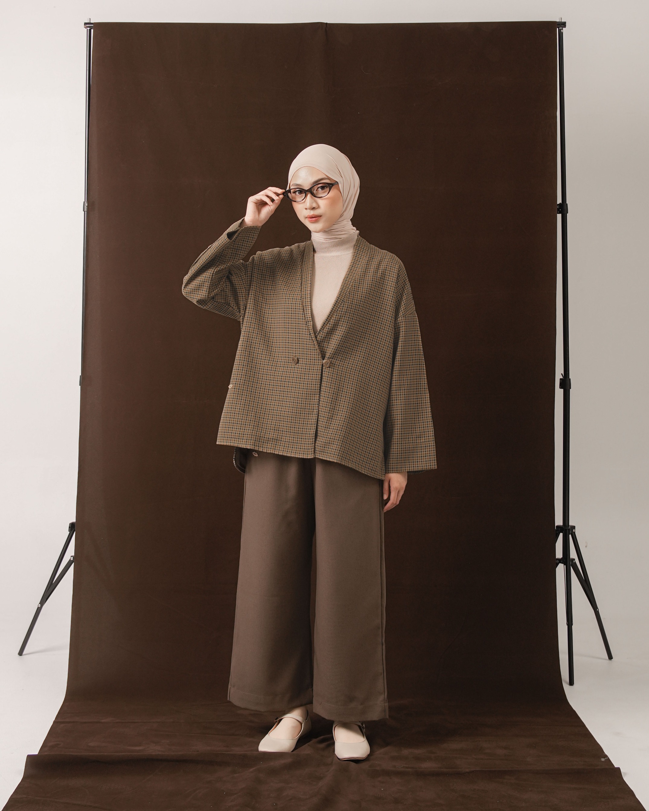 Ari Blazer - ROU Collection