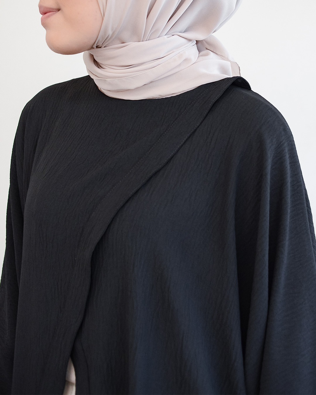 Alia Tunik