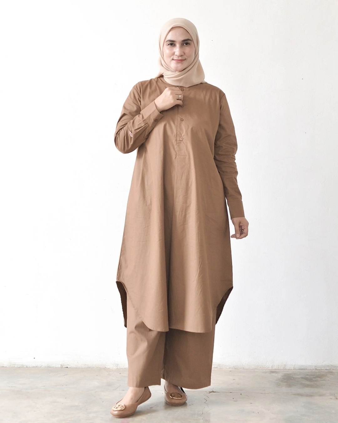 Mistyvori Hera Tunik Bahan Poplin