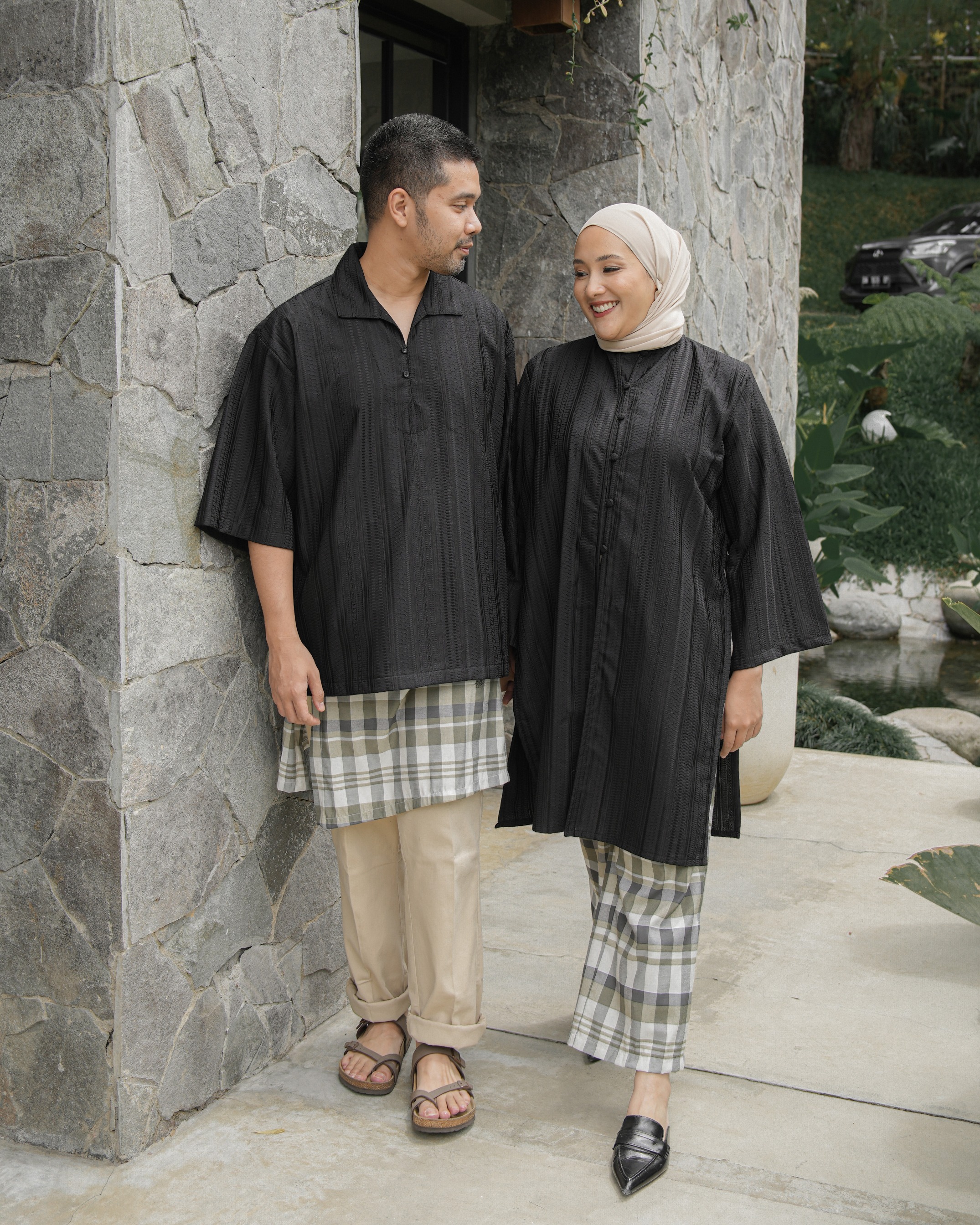 Temu: Sesama Shirt
