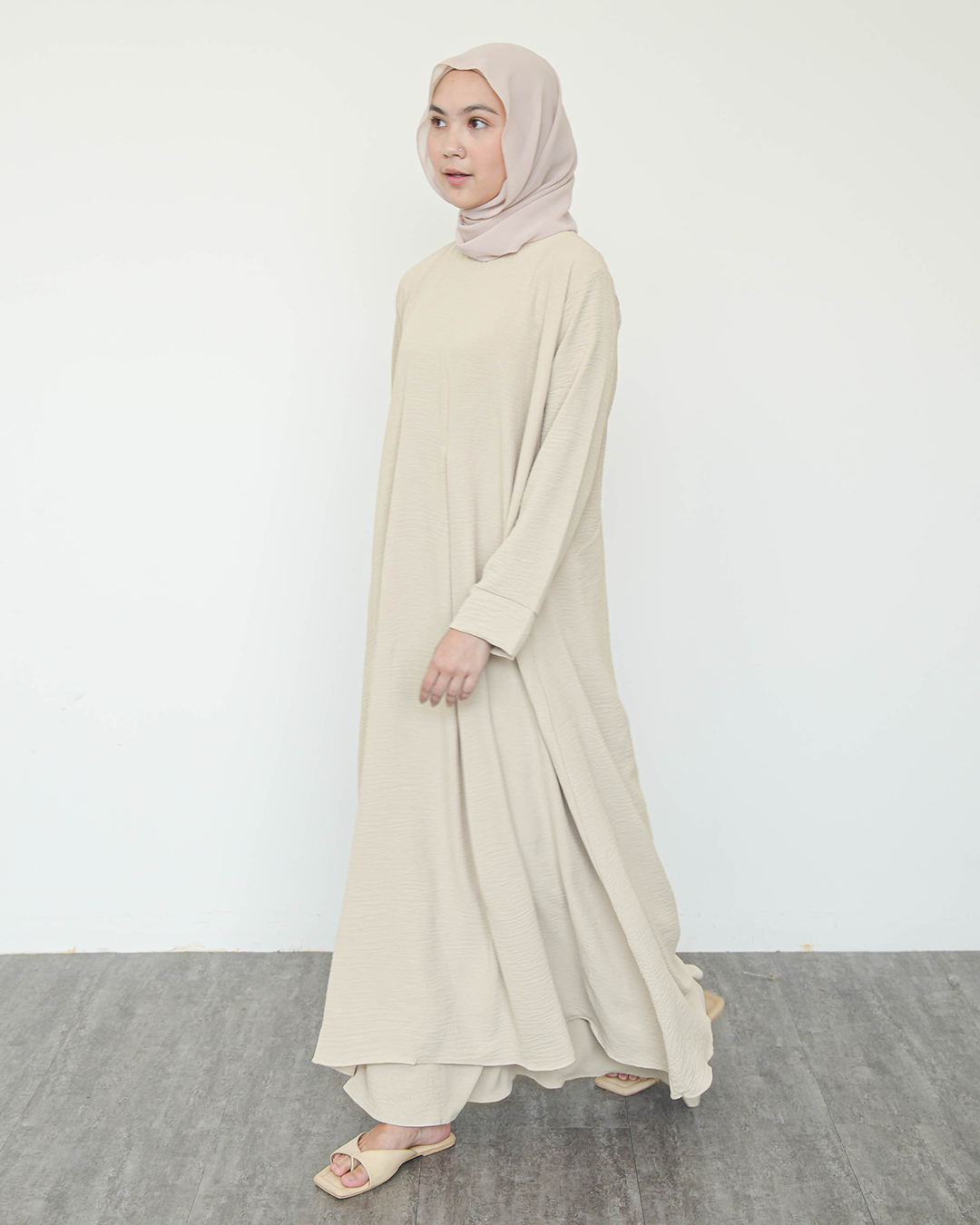 Heelwa Dress