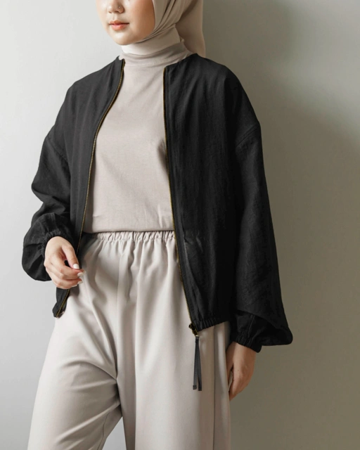 Image of MISTYVORI | Ora Outer - ROU Collection