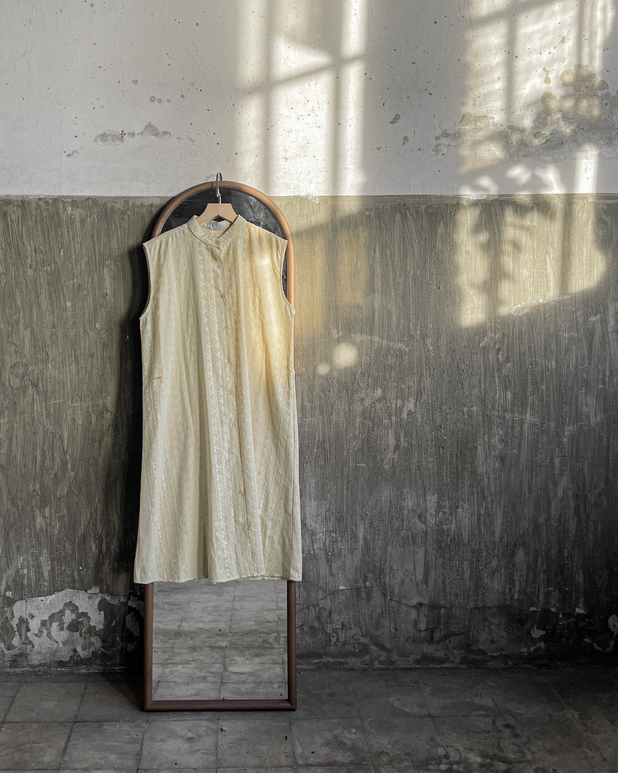 Aziza Vest