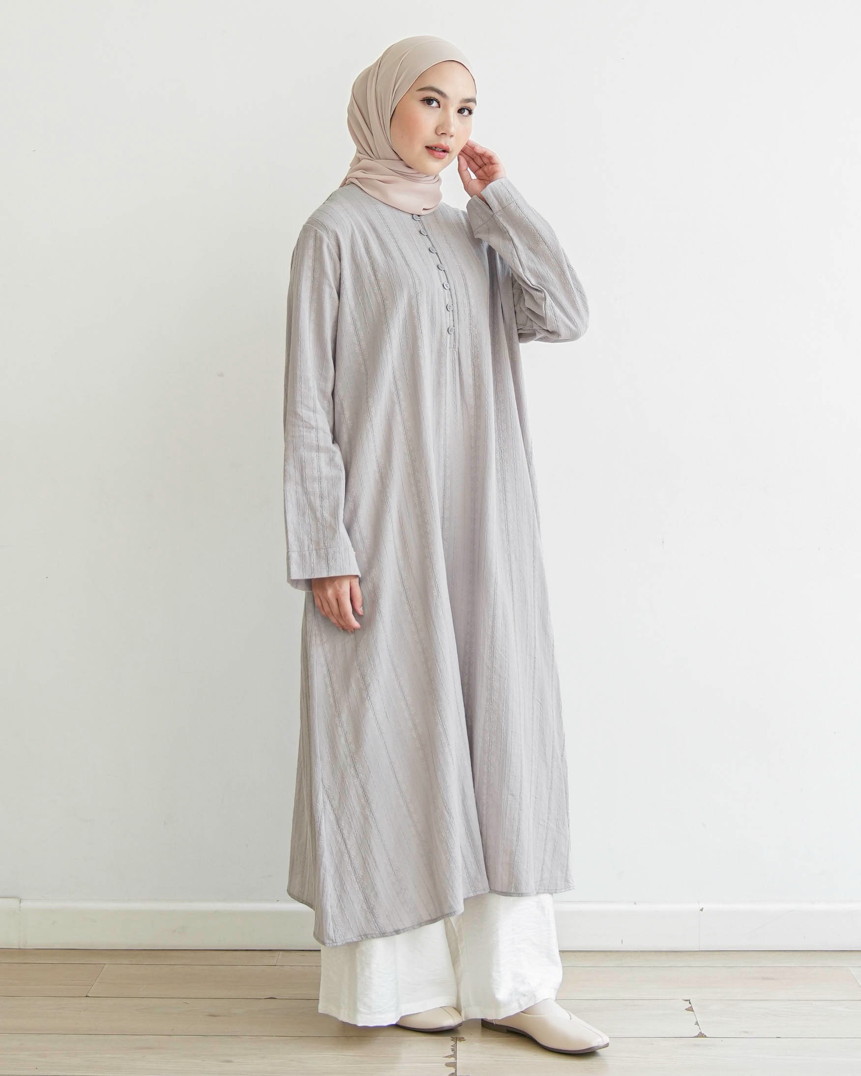 Anjani Tunik 