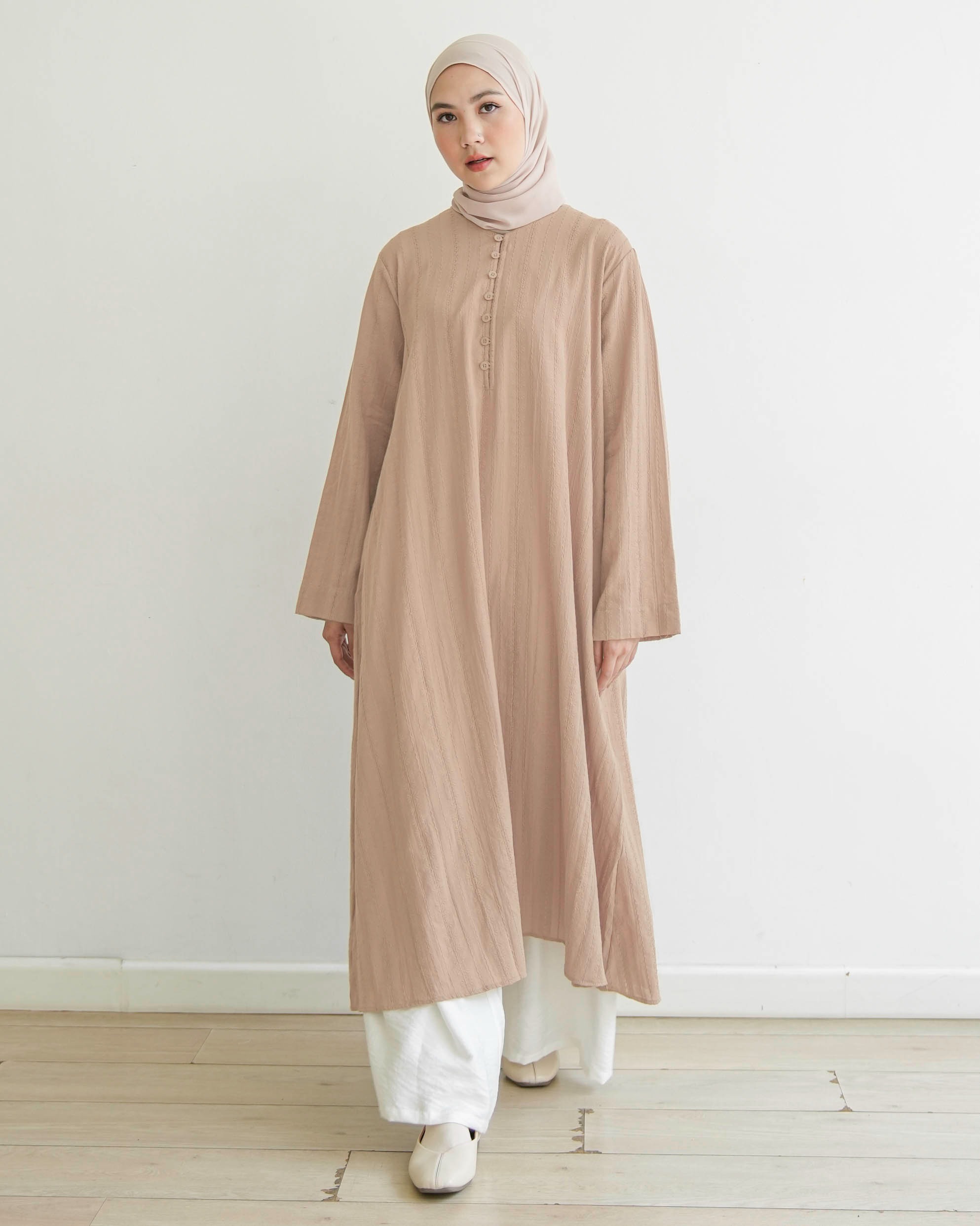 Anjani Tunik 