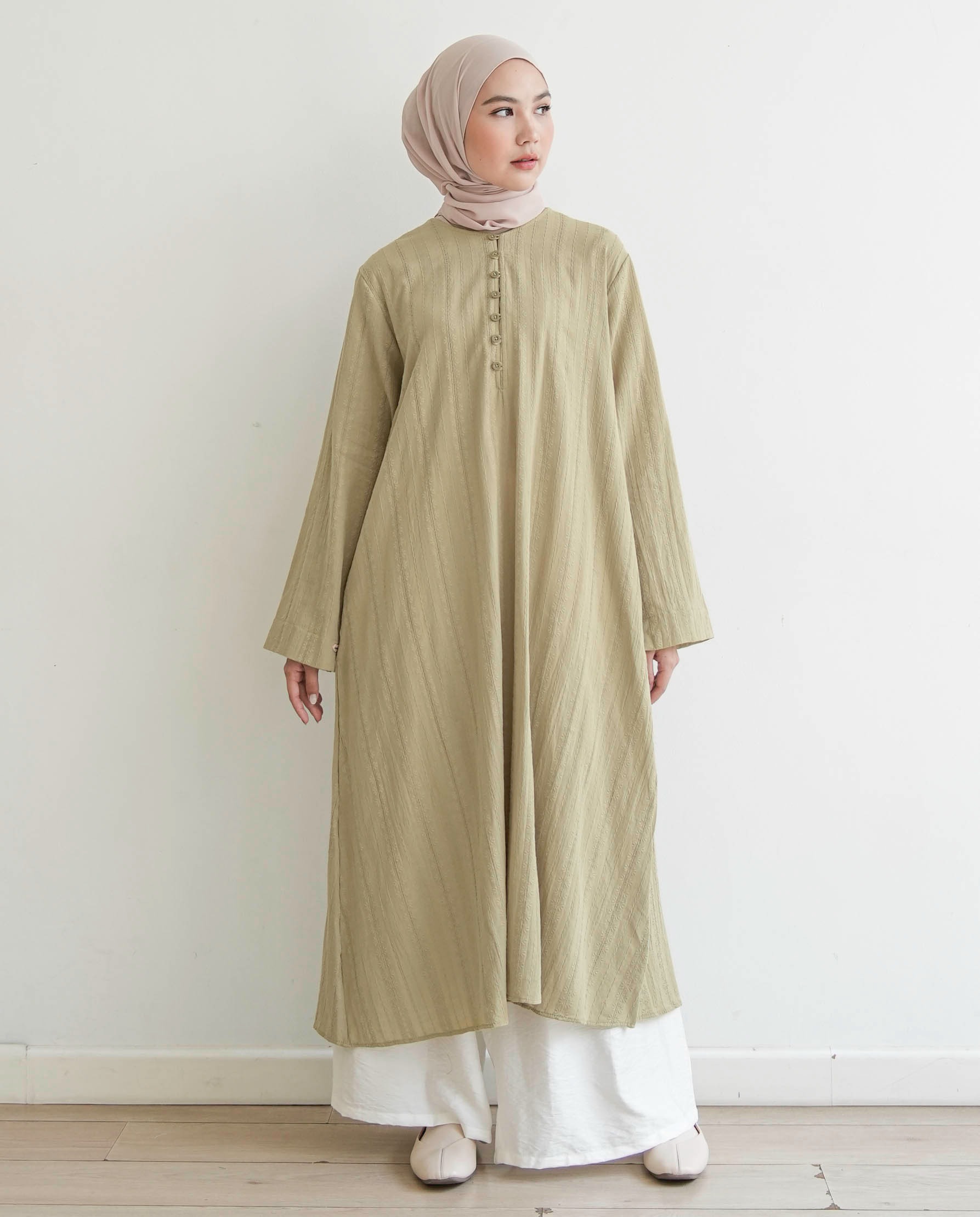 Anjani Tunik 