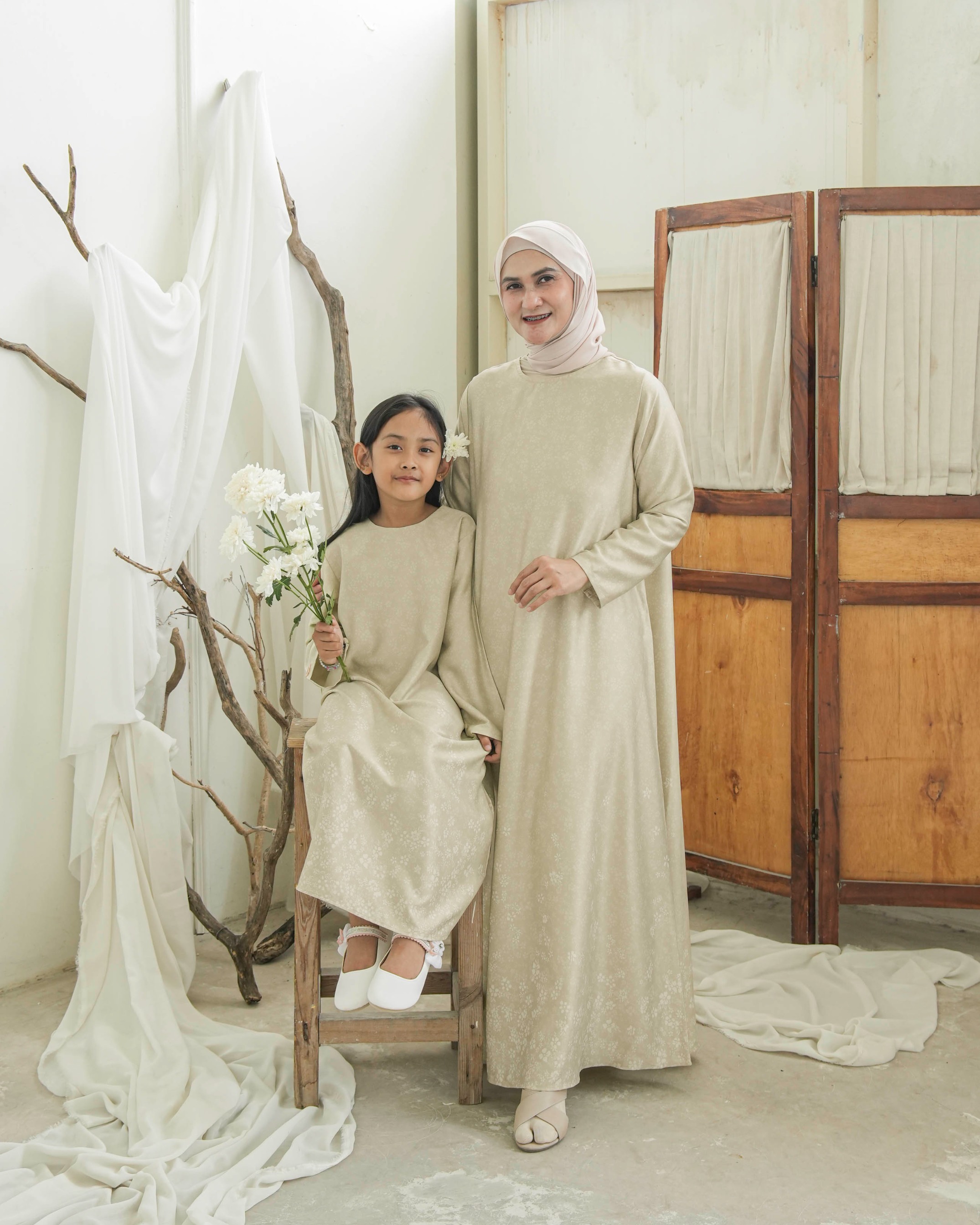 The New Damara Dress Kids