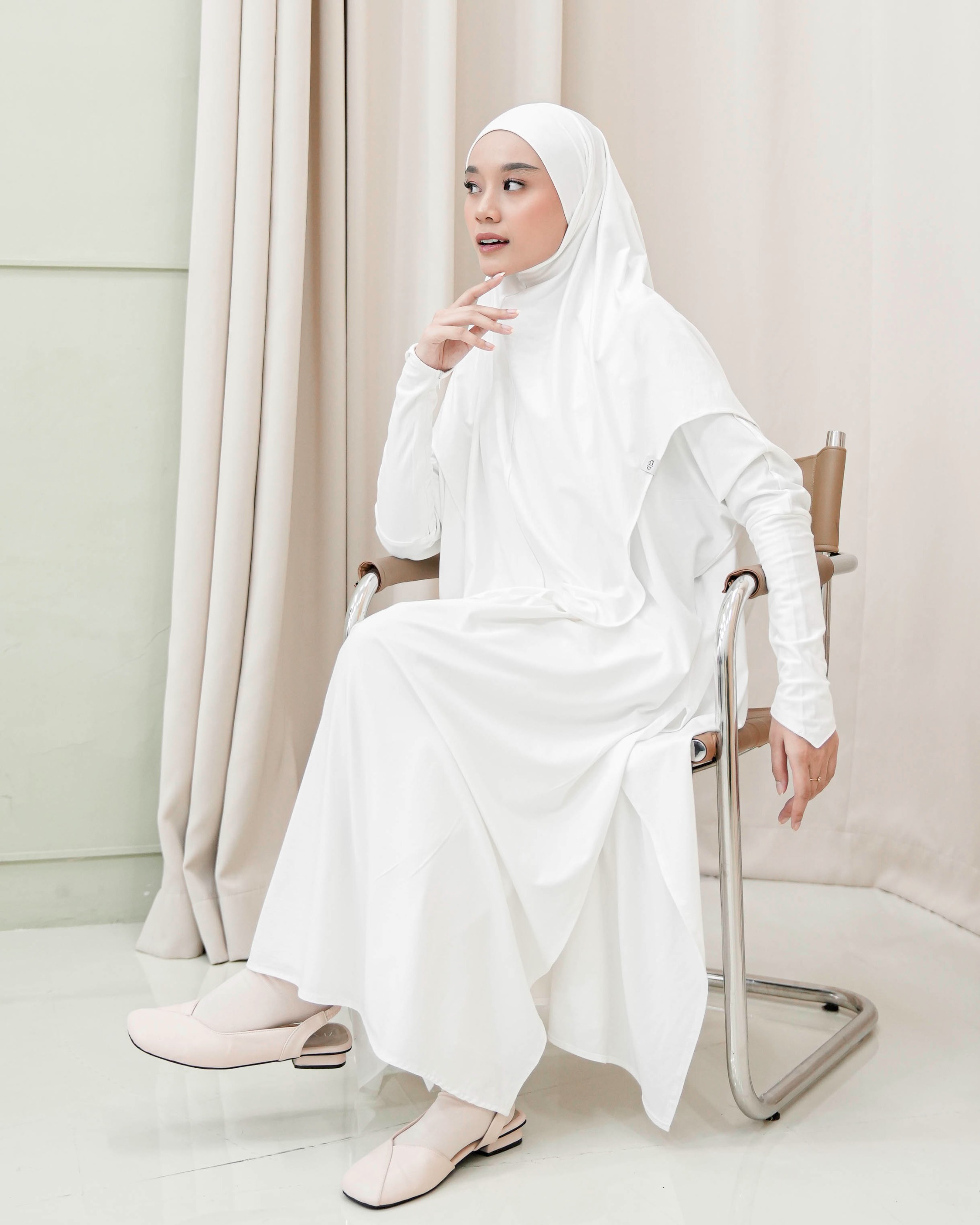 Hanin Dress