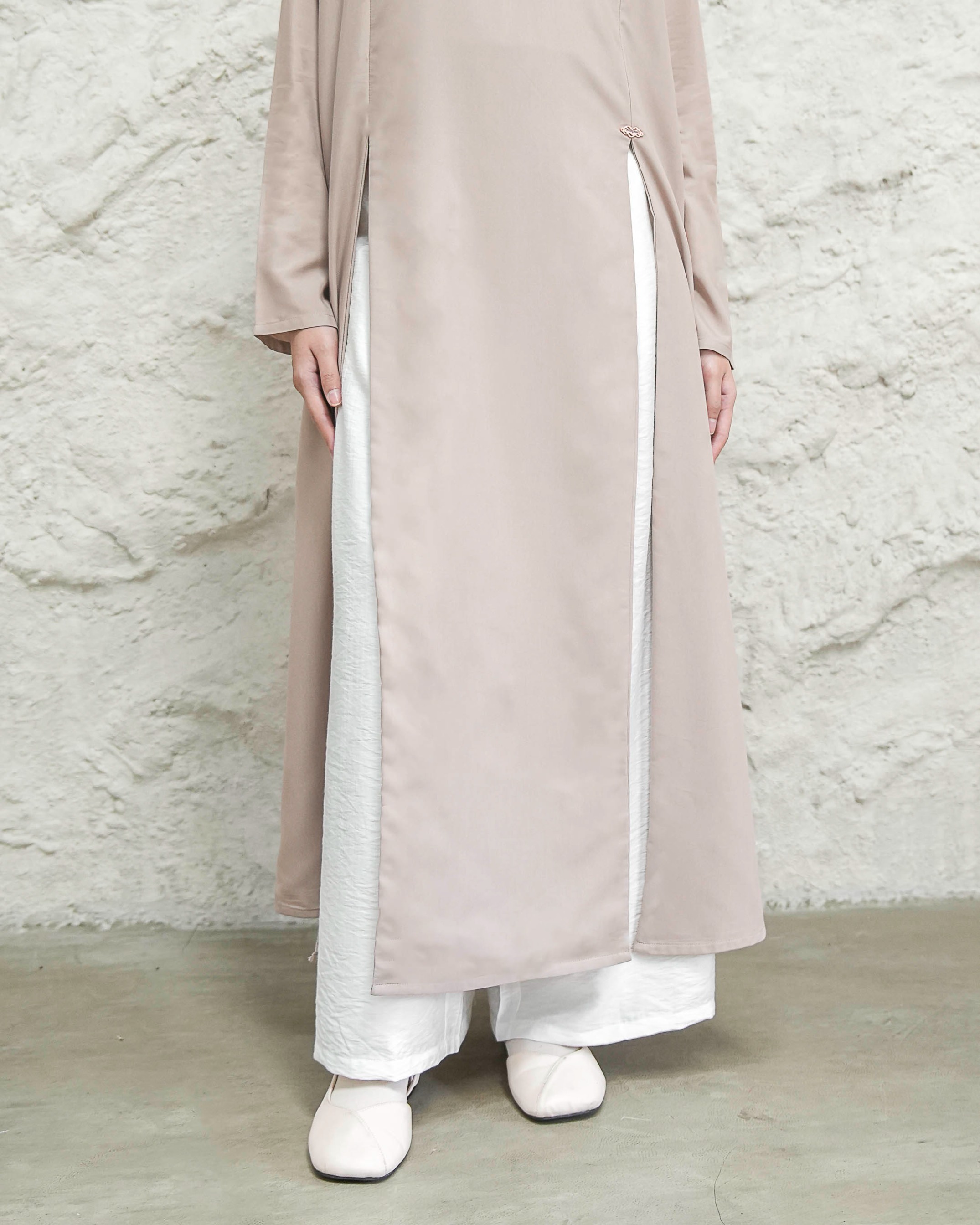 Rana Tunik