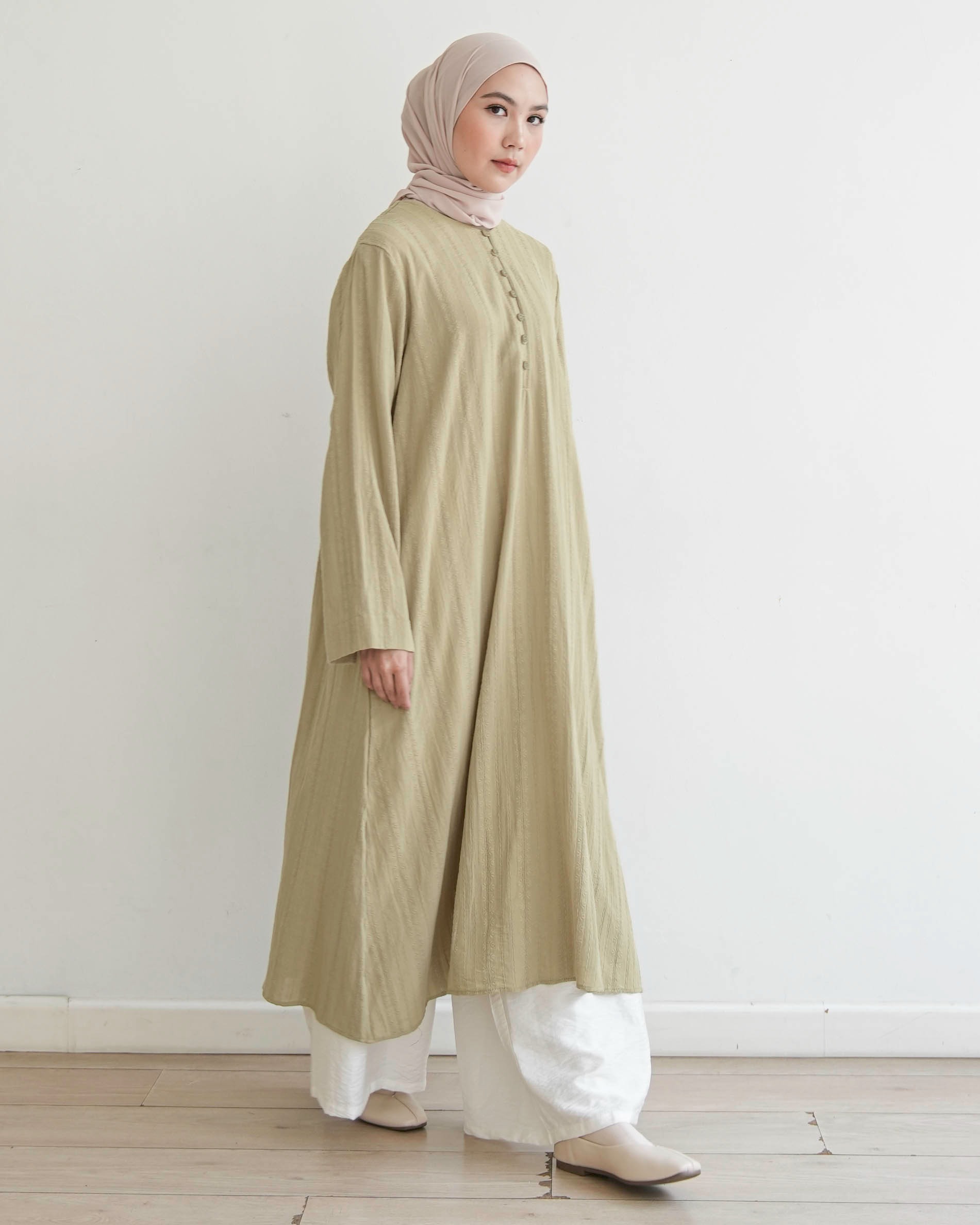 Anjani Tunik 