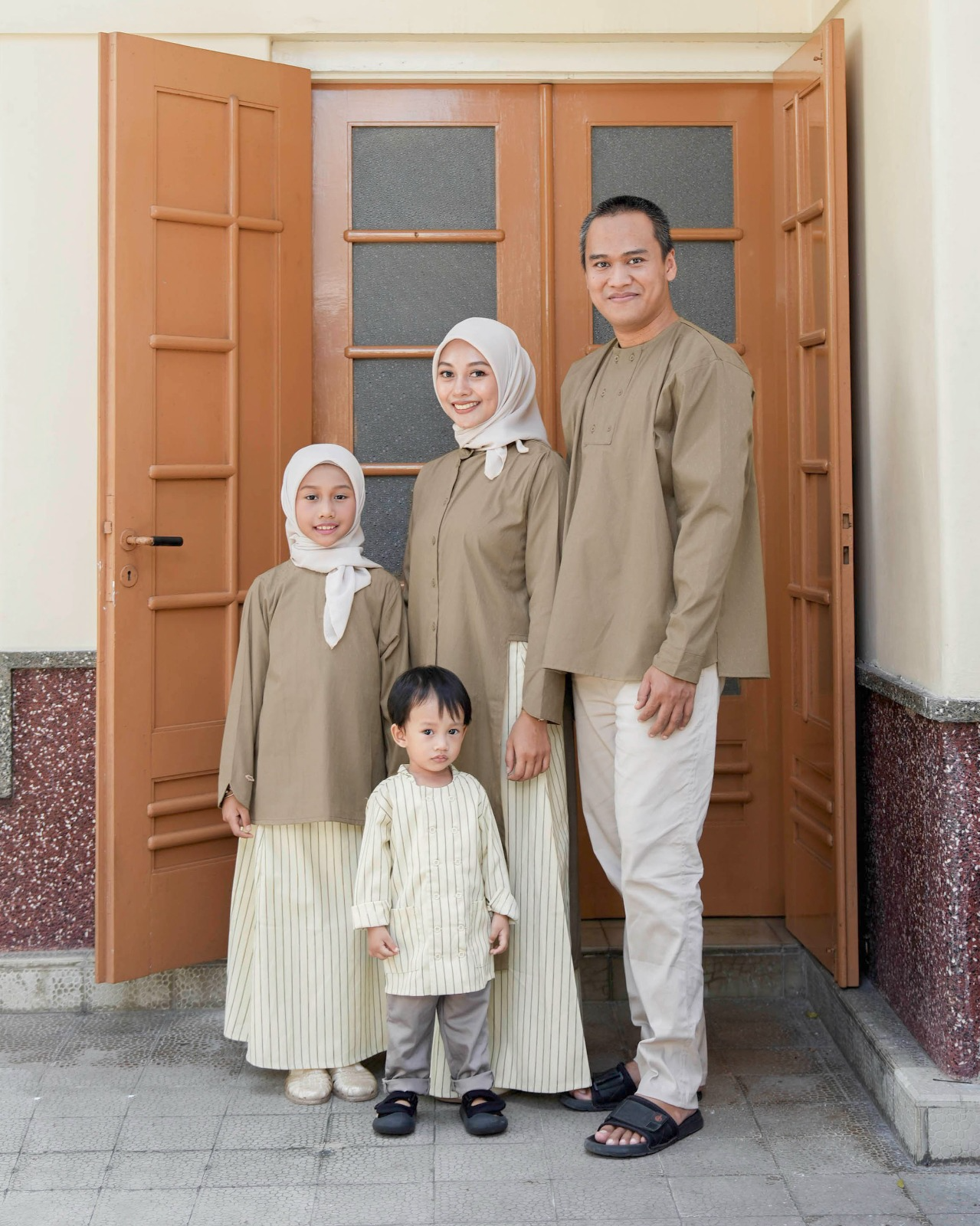 Jalar Full Button Kids