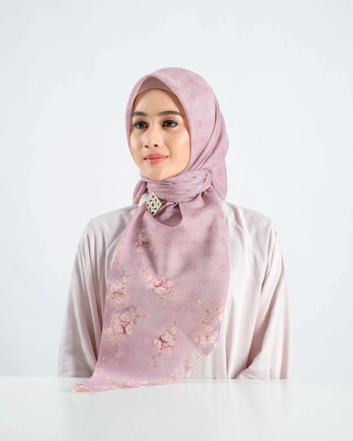Peony Scarf - Light Framboise