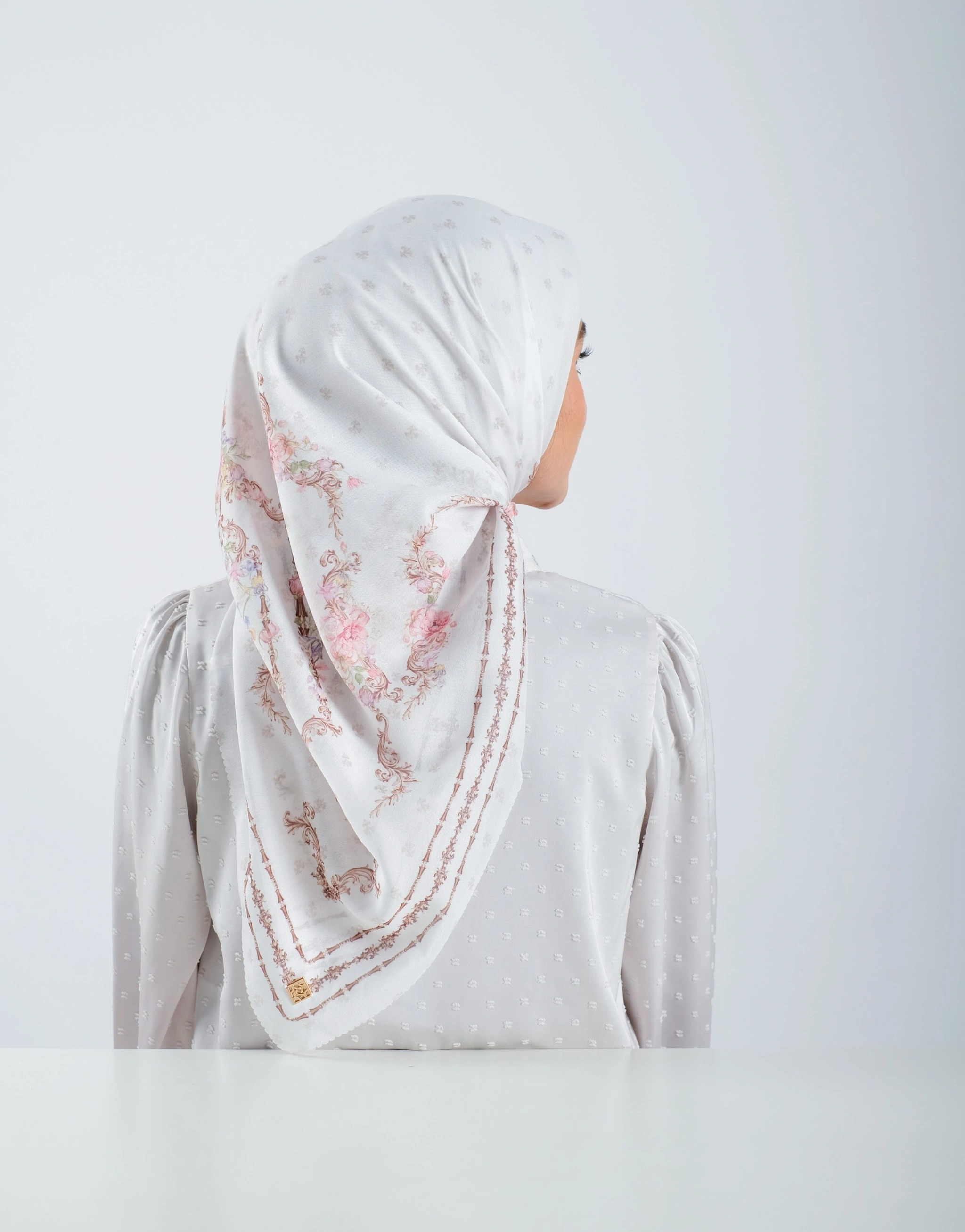 Puspa Scarf - Off White