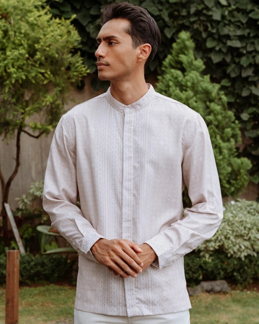 Image of Lukman Man Shirt - Sand