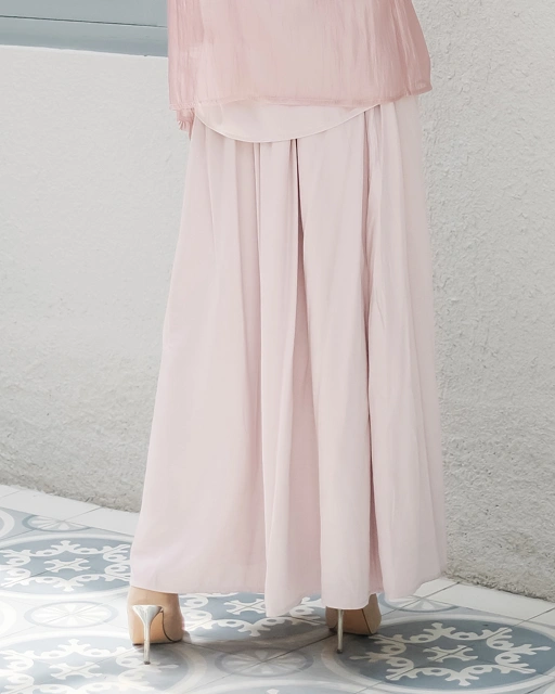 Image of Kaliluna Skirt Dusty Pink