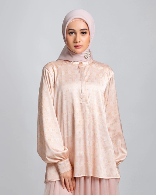 Image of Salima Blouse Peach
