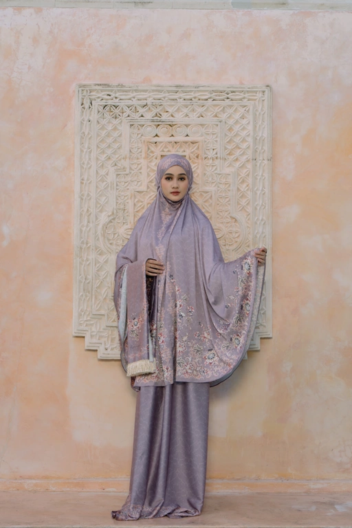 Image of Noura Pink - Adult Prayer Robe