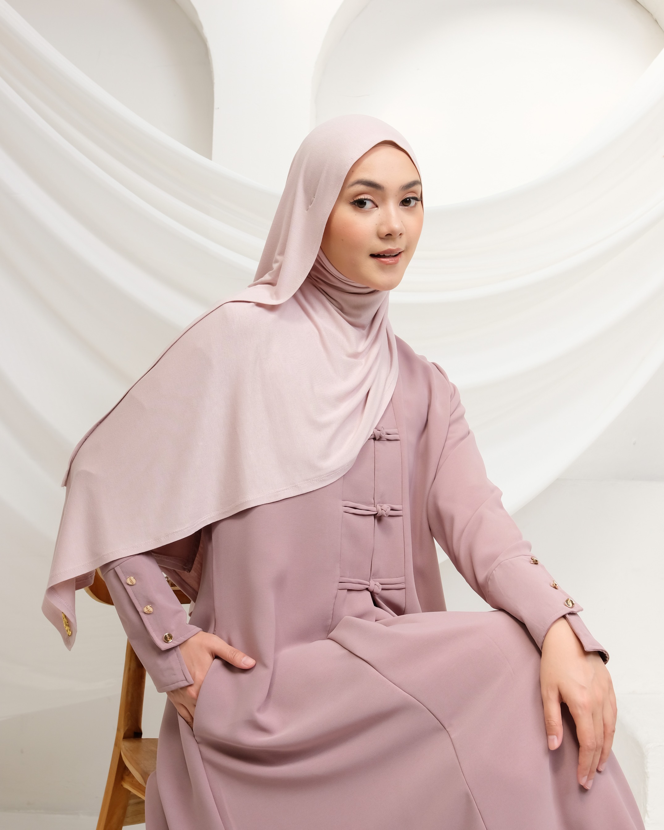 Hayra Dress