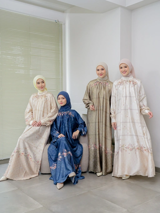 Navira Dress
