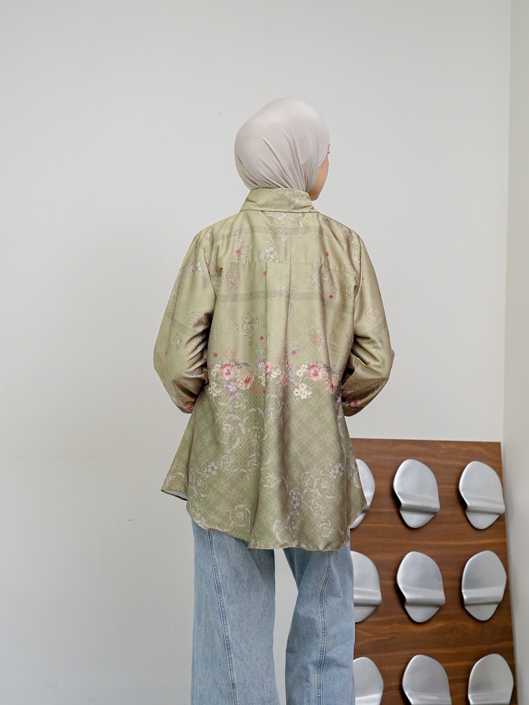 Navira Blouse