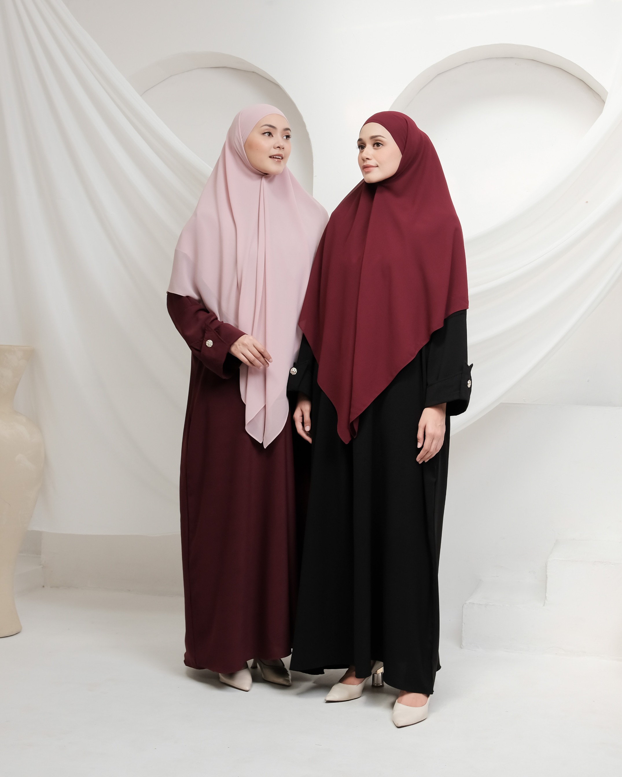 Elmeera Abaya