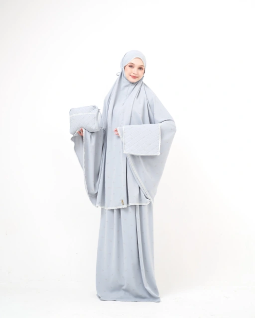 Image of Mukena Sakinah C | Premium Silk Prayer Set