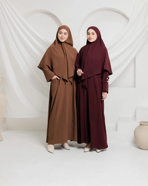 Zareen Abaya
