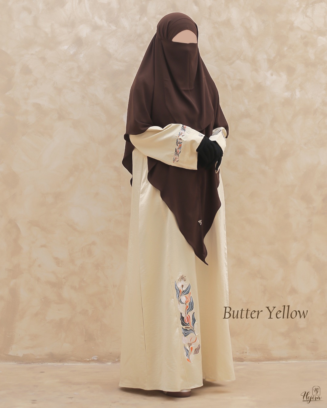 Hejira The Signature Embroidery EVARA Abaya Cupro Look
