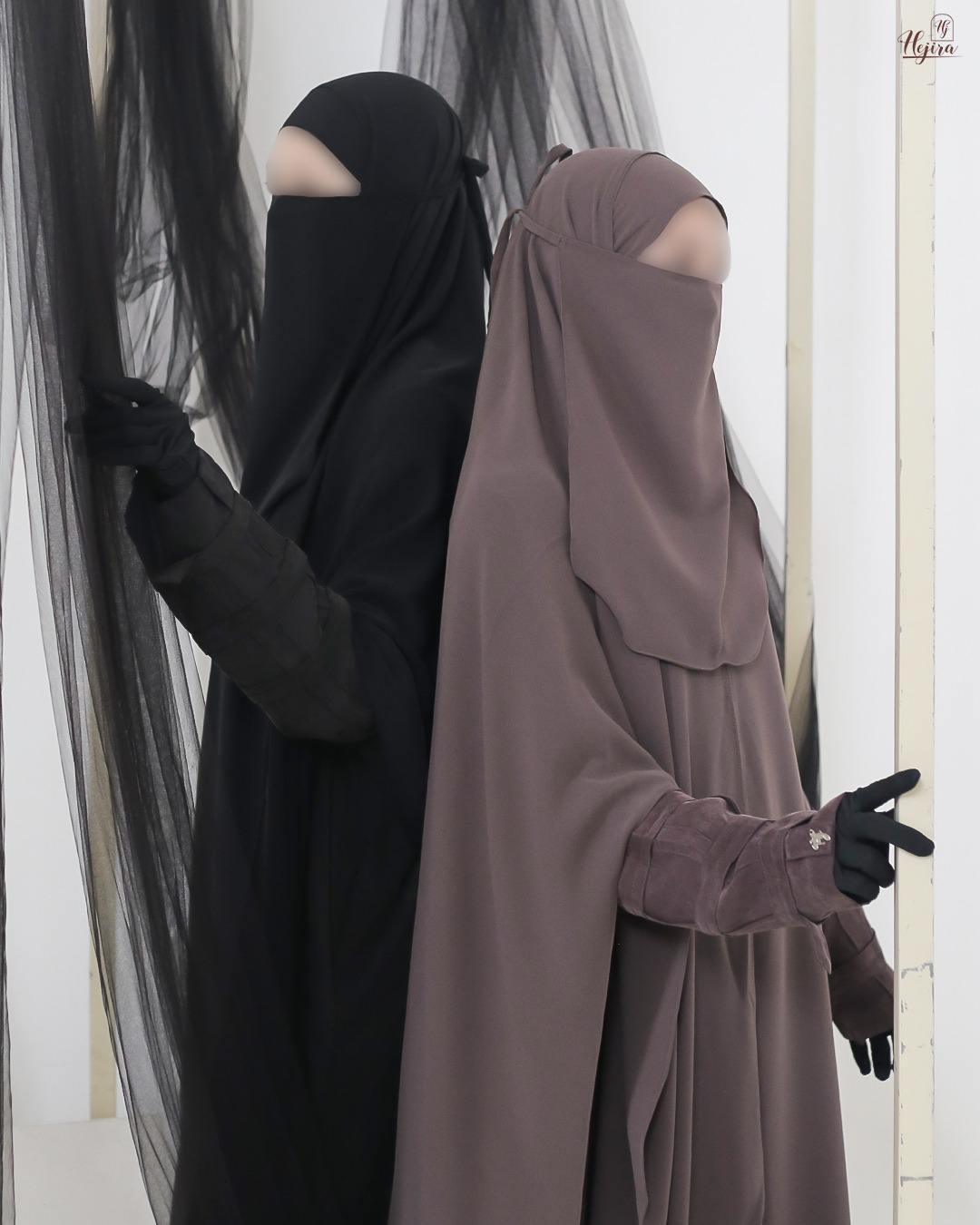 Hejira Nubuck Abaya