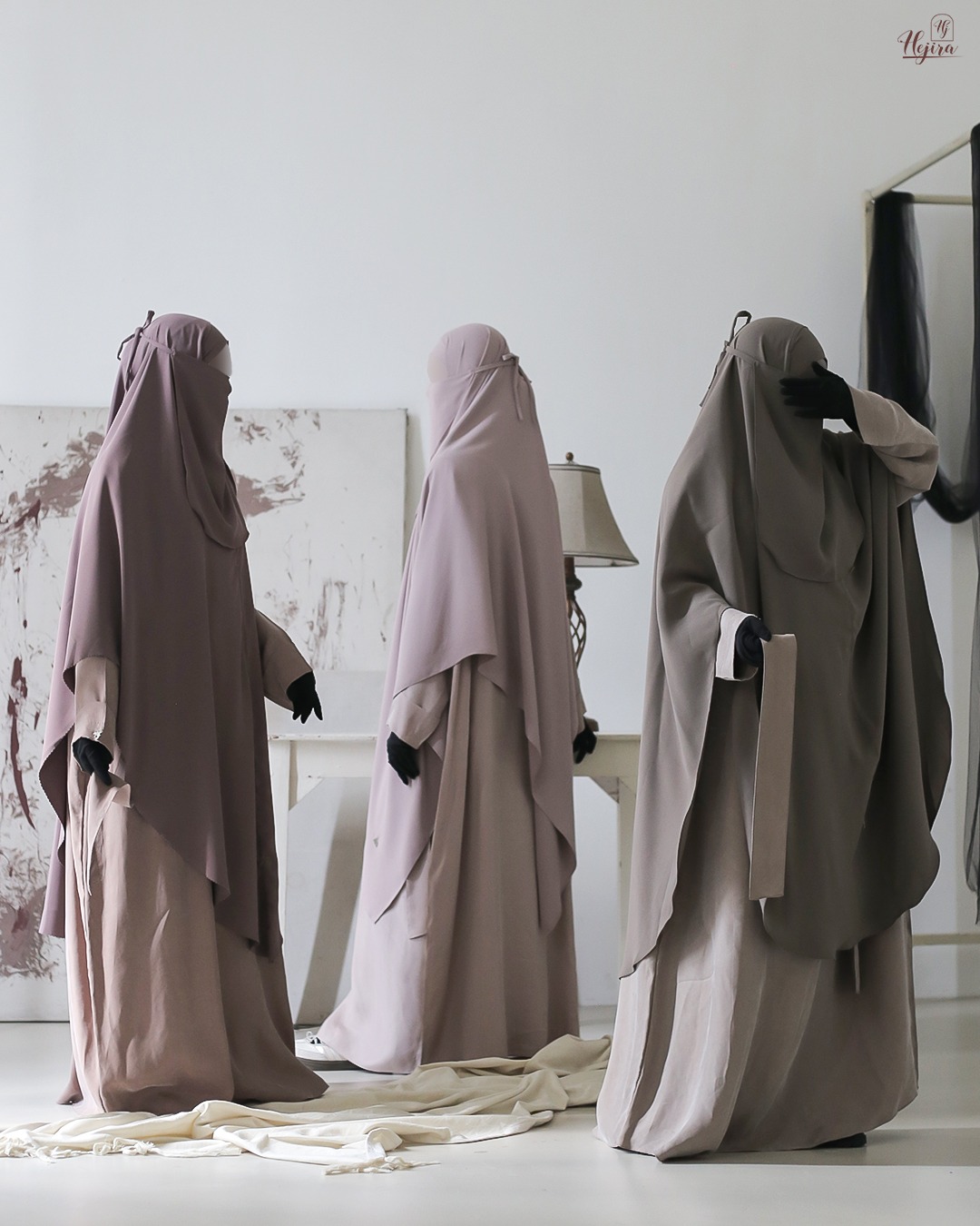 Hejira Nubuck Abaya