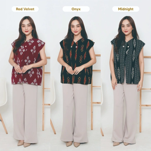 Image of Yura Vest Tenun
