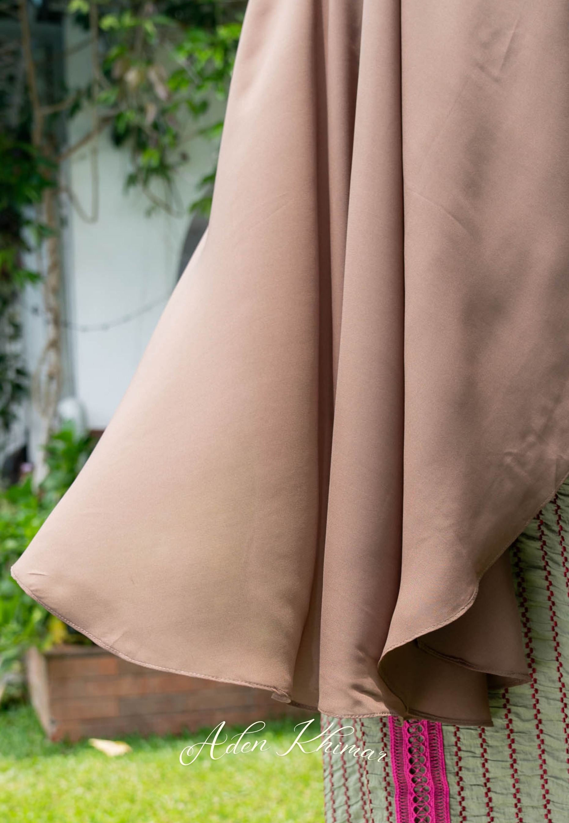 Aden Layer khimar (Itsar Syar'i x Wardah)