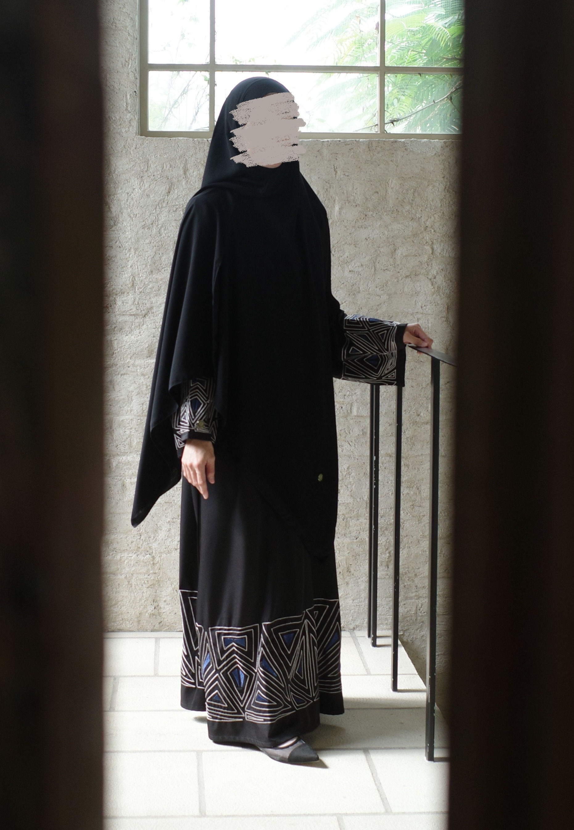 Cairo Geometric Abaya