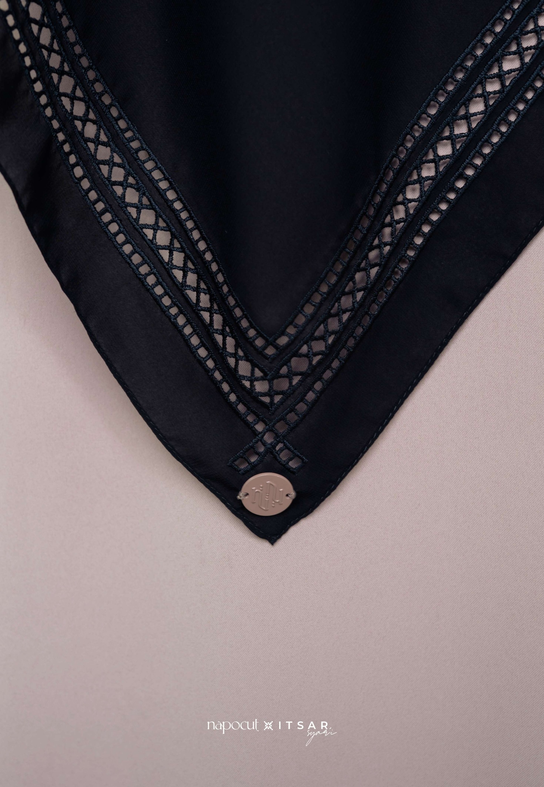 Sila Scarf (Itsar Syar'i x Napocut)